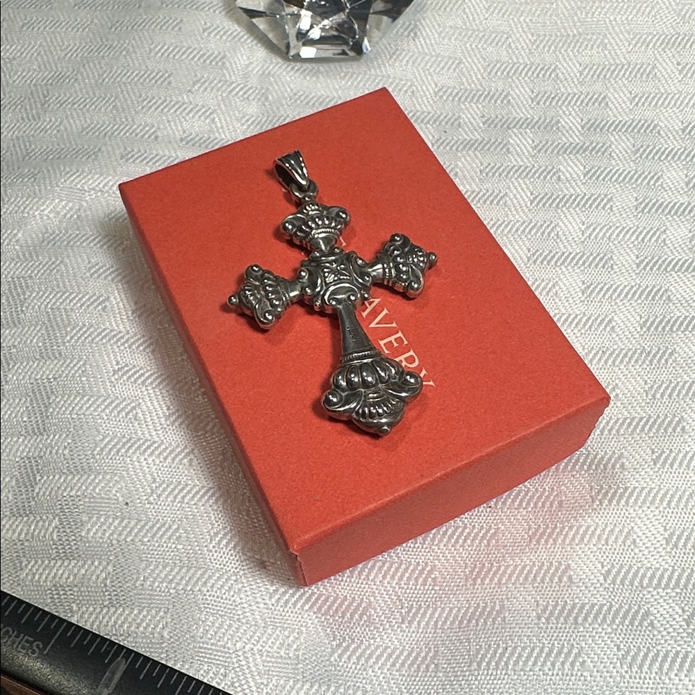 James Avery Victorian ornate Cross Pendant 925 sterling silver retired